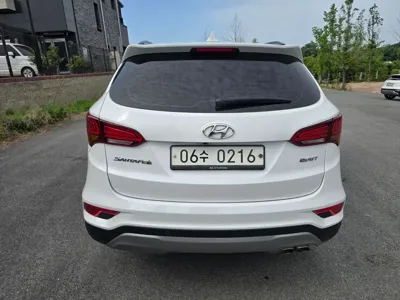 Hyundai Santafe 2016, 91794 км, за 7748.91 USD