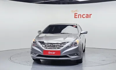 Hyundai Sonata 2011, 133228 км, за 2901.91 USD