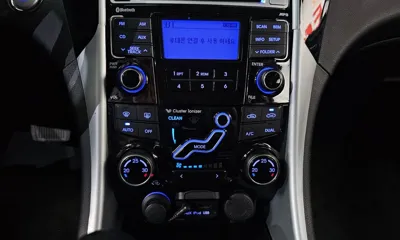 Hyundai Sonata 2011, 133228 км, за 2901.91 USD - фото 17