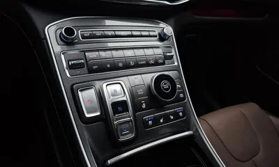 Hyundai Santafe 2023, 31635 км, за 16706.75 USD - фото 9