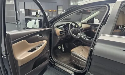Hyundai Santafe 2023, 31635 км, за 16706.75 USD - фото 10