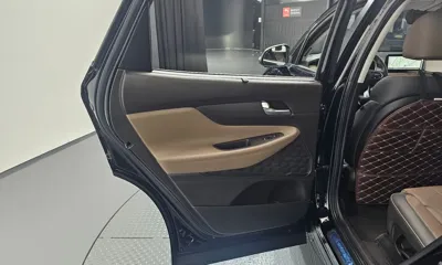 Hyundai Santafe 2023, 31635 км, за 16706.75 USD - фото 25