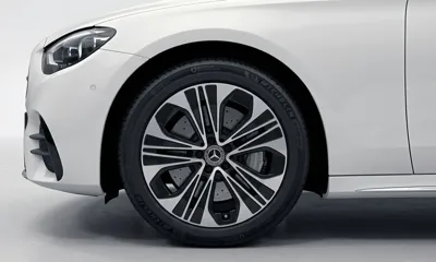Mercedes-Benz E-Class 2025, 9939 км, за 46154.83 USD