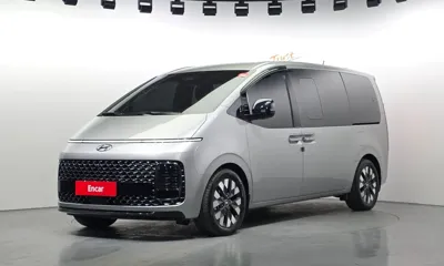 Hyundai Staria · 2022 год