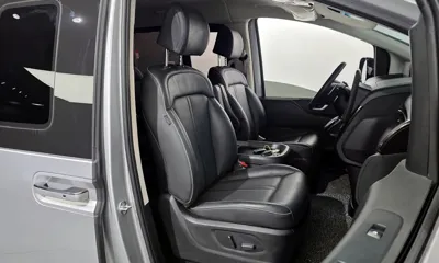 Hyundai Staria 2022, 43135 км, за 23389.49 USD - фото 12
