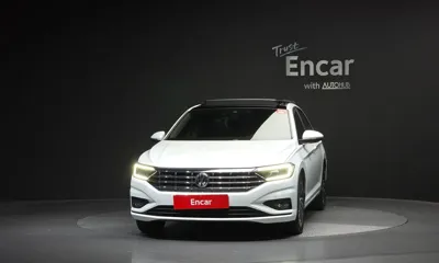Volkswagen Jetta 2021, 57064 км, за 19284.3 USD