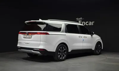 Kia Canival 2021, 145767 км, за 11166.17 USD