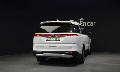 Kia Canival 2021, 145767 км, за 11166.17 USD
