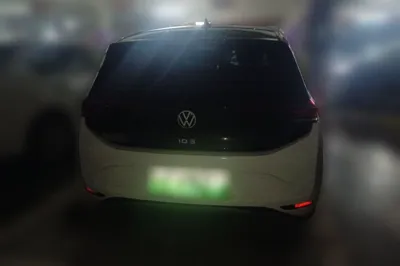 Volkswagen ID.3 2024, 25500 км, за 14307 USD