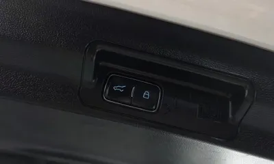 Ford Explorer 2021, 62473 км, за 19359.1 USD - фото 20