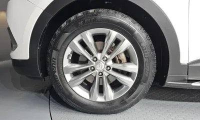 Hyundai Santafe 2018, 148358 км, за 8664.83 USD