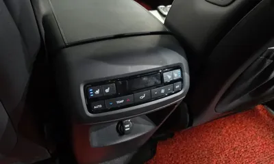 Hyundai Palisade 2024, 26133 км, за 24737.89 USD - фото 31