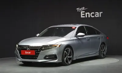 Honda Accord · 2018 год