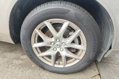 Volvo XC60 2019, 51000 км, за 15983 USD - фото 8