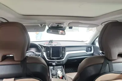 Volvo XC60 2019, 51000 км, за 15983 USD - фото 15