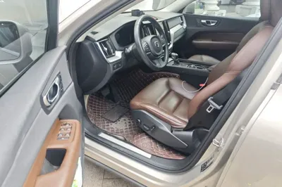 Volvo XC60 2019, 51000 км, за 15983 USD - фото 19