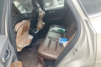 Volvo XC60 2019, 51000 км, за 15983 USD - фото 20