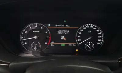 Genesis EQ900
