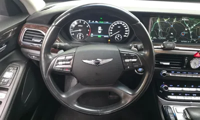 Genesis EQ900