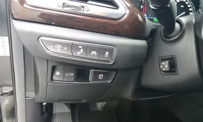 Genesis EQ900