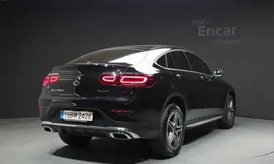 Mercedes-Benz GLC-Class 2021, 63466 км, за 26044.44 USD