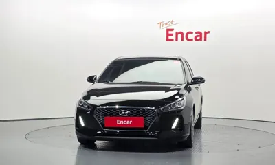 Hyundai i30 2018, 96144 км, за 8533.54 USD