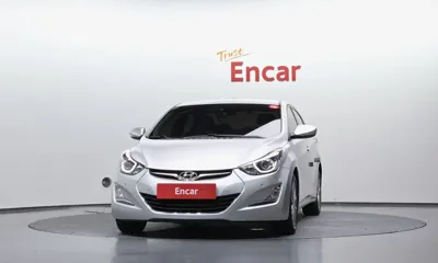 Hyundai Avante 2015, 131669 км, за 2822.63 USD