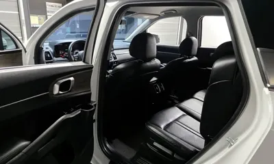 Kia Sorento 2022, 83240 км, за 16187.64 USD - фото 11
