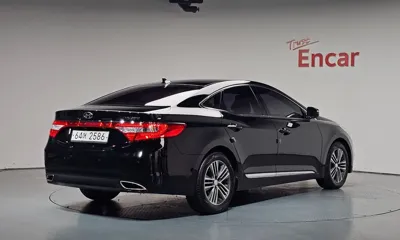 Hyundai Grandeur 2013, 131313 км, за 2953.92 USD