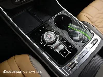 Kia Canival 2025, 7653 км, за 44561.58 USD - фото 9
