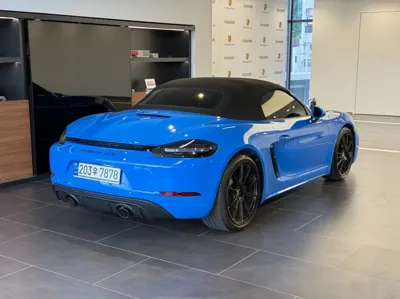 Porsche 718 2023, 13268 км, за 64465.69 USD