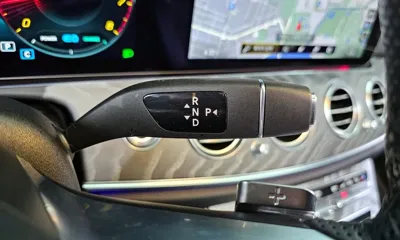 Mercedes-Benz E-Class 2021, 35874 км, за 26274.29 USD - фото 9