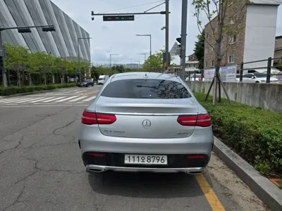 Mercedes-Benz GLE-Class 2017, 124000 км, за 19478.84 USD
