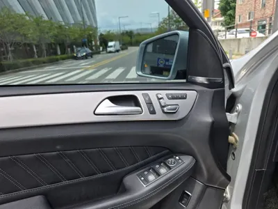 Mercedes-Benz GLE-Class 2017, 124000 км, за 19469.94 USD - фото 9