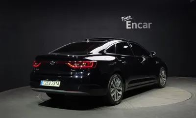 Renault-KoreaSamsung SM6 2017, 75812 км, за 5842.2 USD