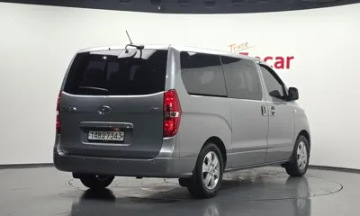 Hyundai Starex 2020, 68847 км, за 11921.83 USD
