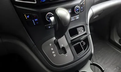 Hyundai Starex 2020, 68847 км, за 11921.83 USD - фото 9
