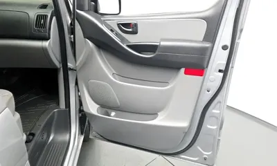 Hyundai Starex 2020, 68847 км, за 11921.83 USD - фото 25