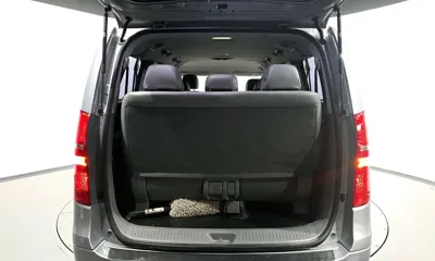 Hyundai Starex 2020, 68847 км, за 11921.83 USD - фото 27