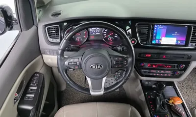 Kia Canival 2016, 97854 км, за 9250.08 USD - фото 13