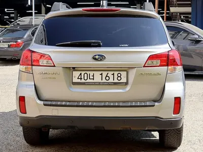 Subaru Outback 2011, 268332 км, за 1886.55 USD