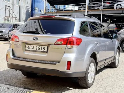 Subaru Outback 2011, 268332 км, за 1886.55 USD