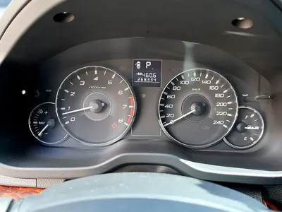 Subaru Outback 2011, 268332 км, за 1886.55 USD - фото 6