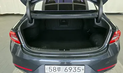 Hyundai Grandeur 2019, 90562 км, за 11270.36 USD - фото 20