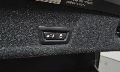 BMW 3-Series 2023, 43935 км, за 27569.91 USD - фото 31