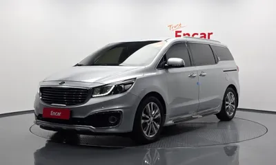 Kia Canival · 2017 год