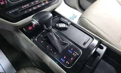 Kia Canival 2017, 119334 км, за 7475.78 USD - фото 9