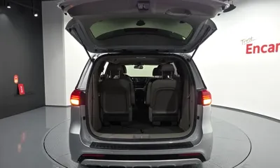 Kia Canival 2017, 119334 км, за 7475.78 USD - фото 17