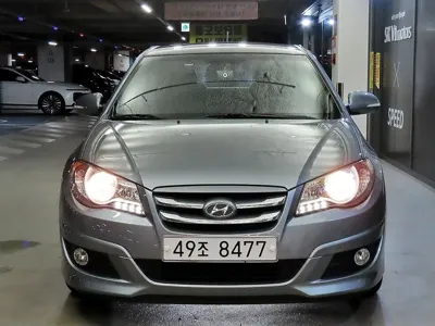 Hyundai Avante 2010, 52233 км, за 2410.42 USD