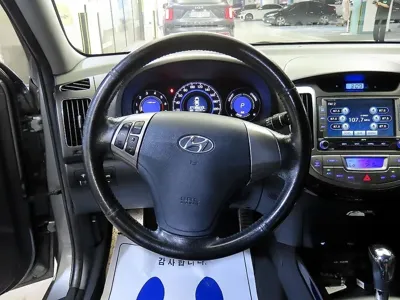 Hyundai Avante 2010, 52233 км, за 2410.42 USD - фото 8